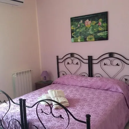 Bed and Breakfast Giacri 2*